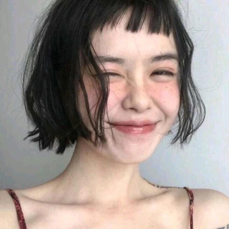 腰繁男 - 弹幕视频网站在线观看 - APP直播